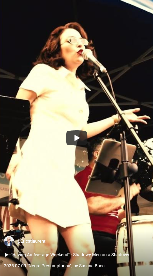 thumbnail for a short youtube clip featuring dancing aliens